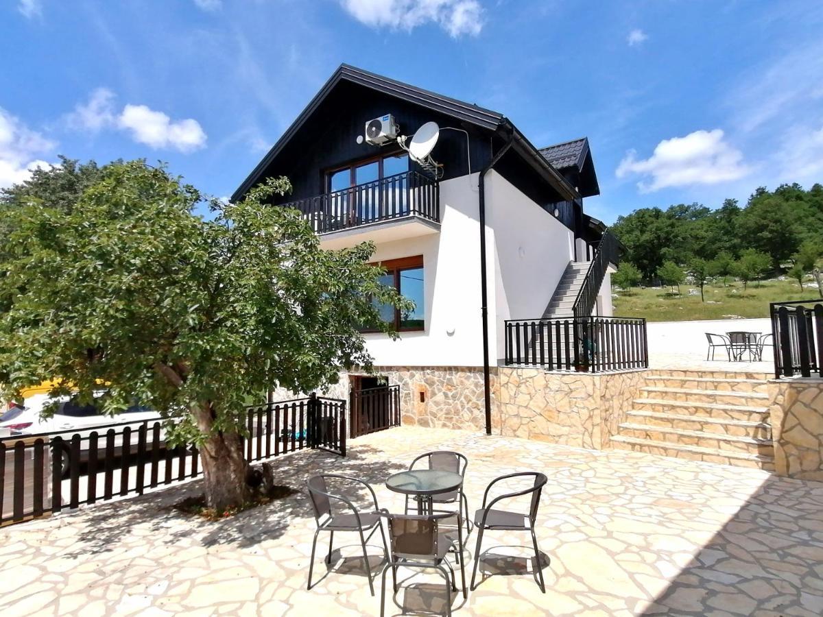 Farma & Apartmani II Opg Sasa Delic Grabusic Luaran gambar