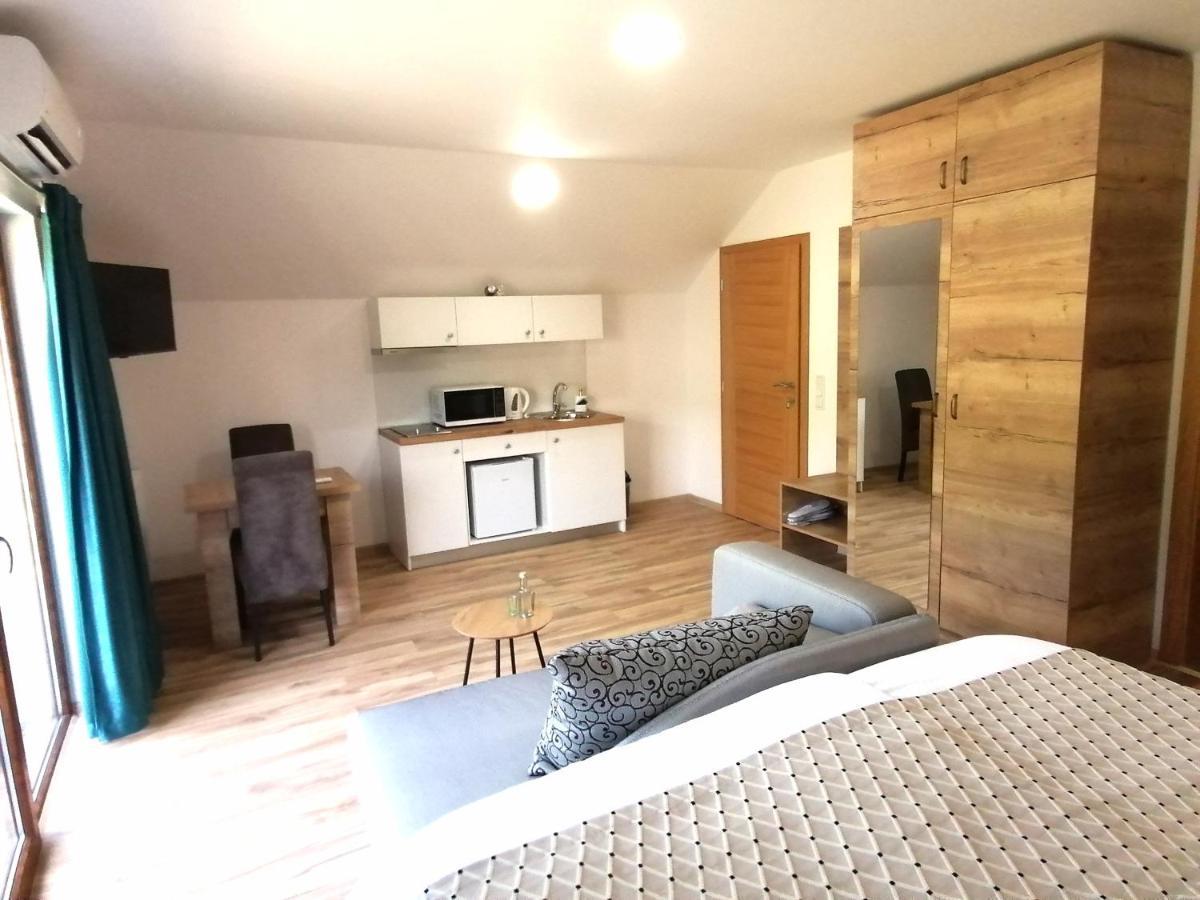 Farma & Apartmani II Opg Sasa Delic Grabusic Luaran gambar